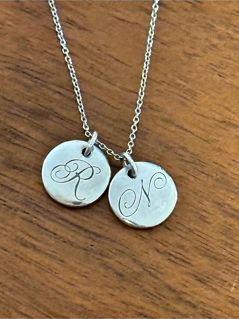 Tiffany & Co. Tiffany Notes Dual Initial Round Disc Pendant Necklace. Tiffany - Picture 8 of 10